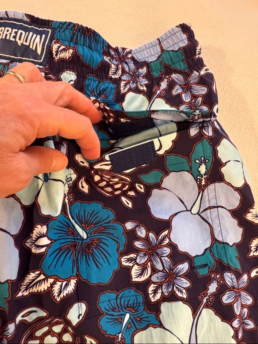 Vilebrequin Moorise Moorea Swim Trunks XL Blue Floral Turtle Print NWT - Picture 13 of 16